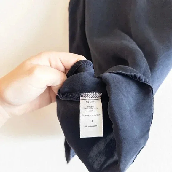 NEW Maison du Soir Grace 100% Silk Tank in Black, Size Extra Small XS - Picture 3 of 5